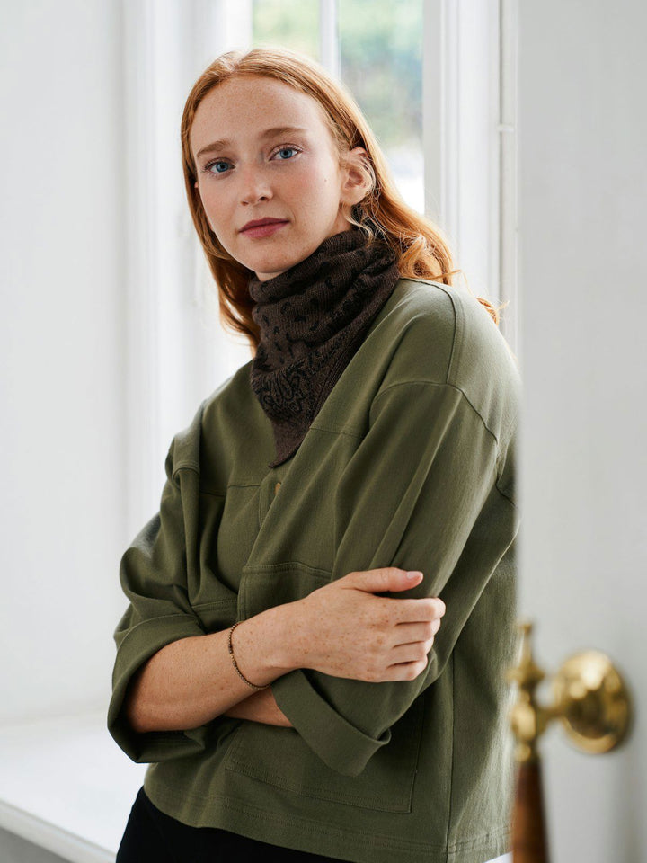 Ariya Paisley Knit Scarf