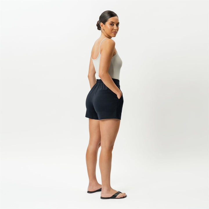 Light ponte shorts