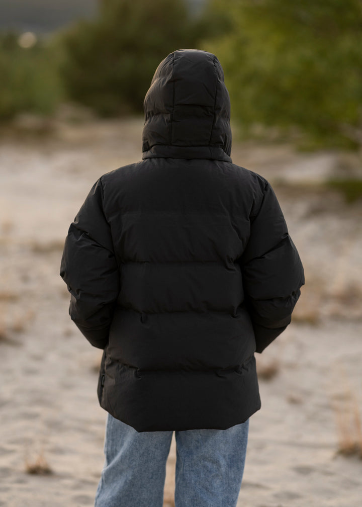 Besseggen Down Jacket