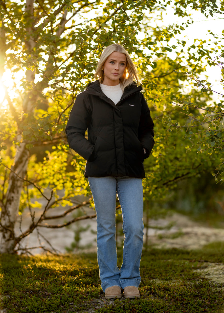 Besseggen Lt Short Jacket