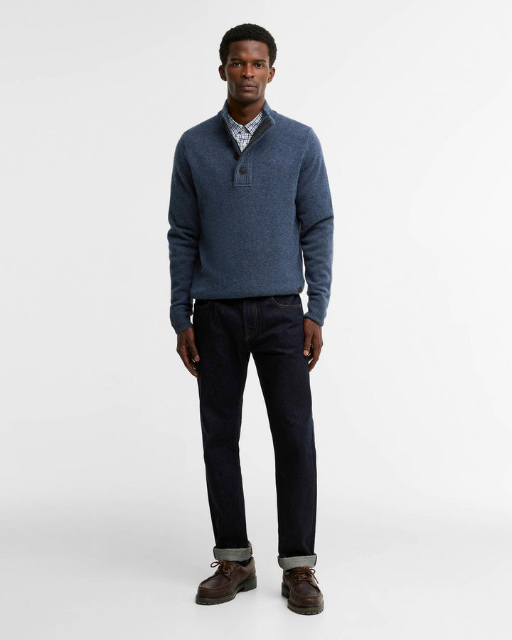 Essential Patch Half Zip