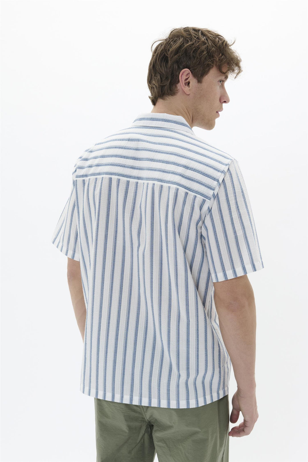 MAklampo shirt