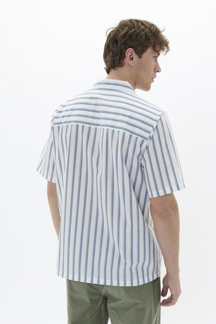 MAklampo shirt
