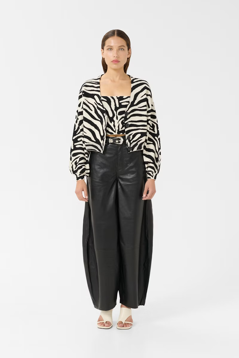 GZzebba Cardigan