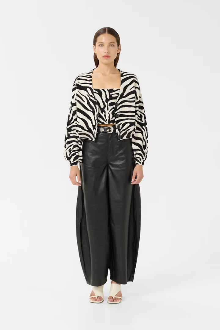 GZzebba Cardigan