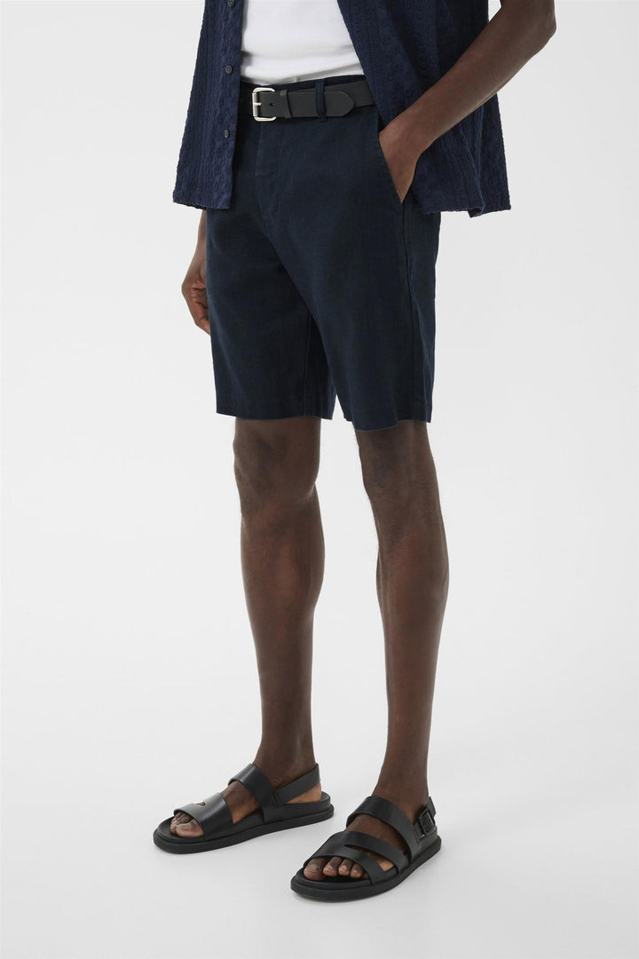 MAharlow Short