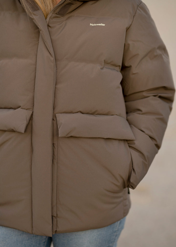 Besseggen Down Jacket