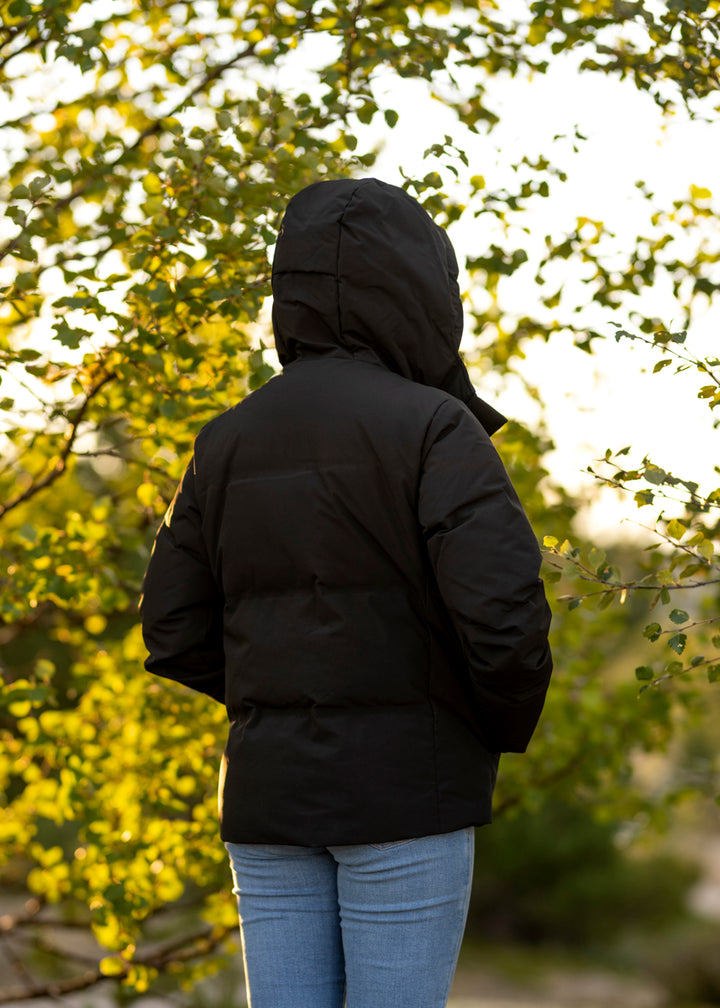 Besseggen Lt Short Jacket