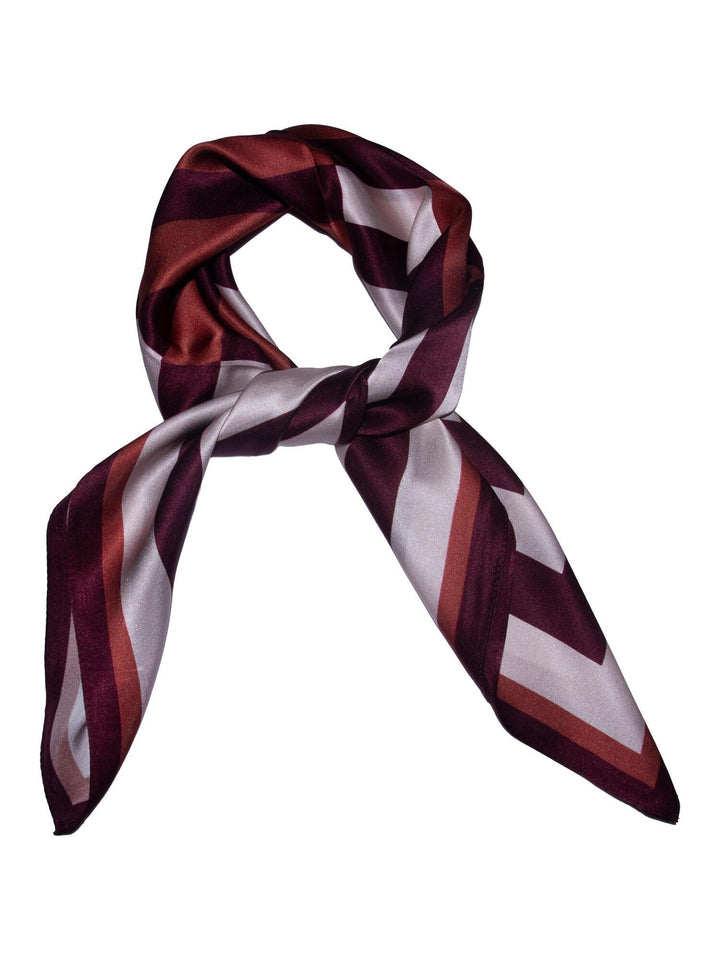 Skjerf geometrisk SILKE 65x65cm