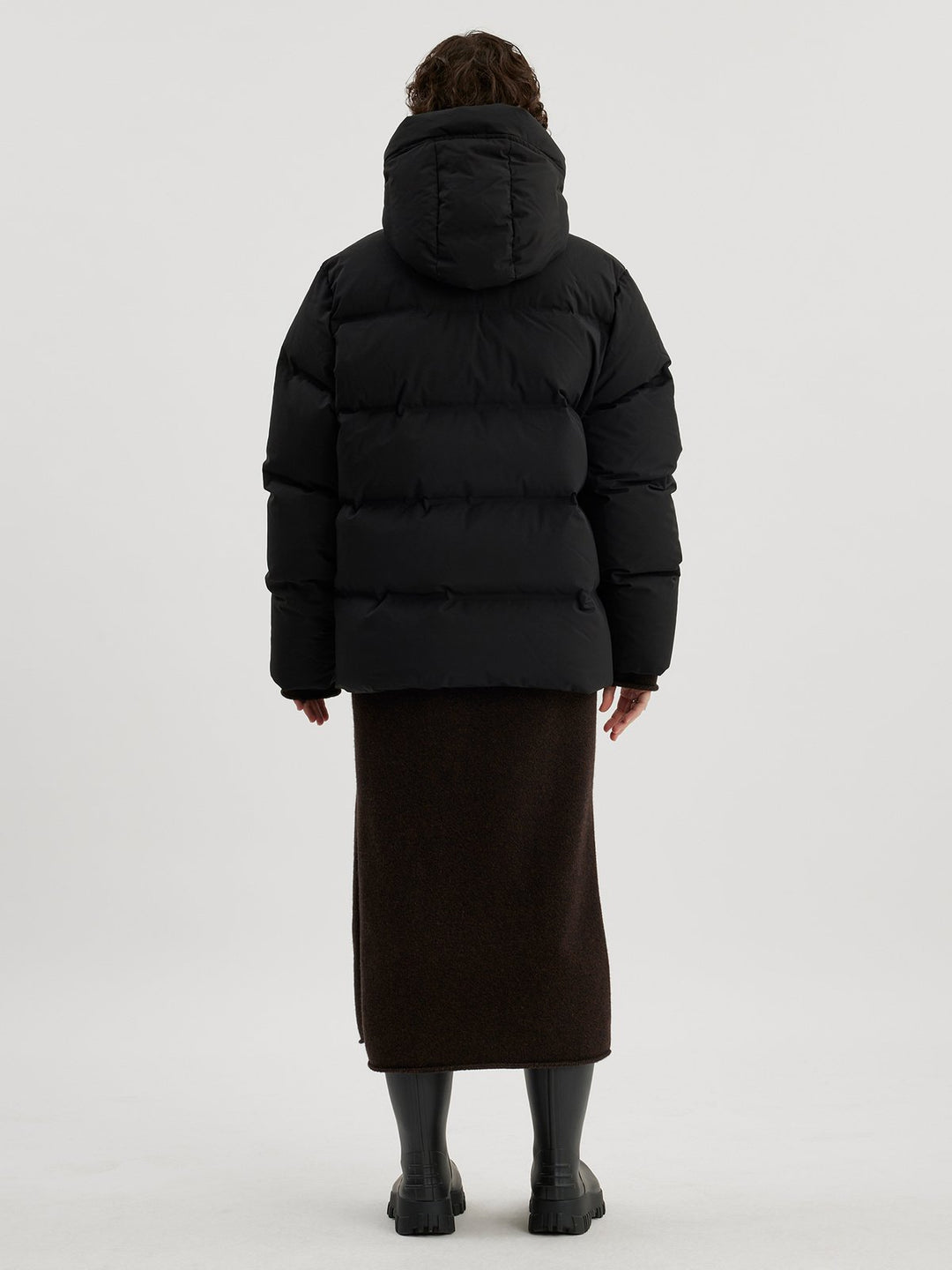 Besseggen Down Jacket