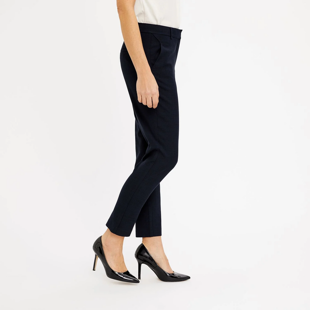 KylieFV Crop 396 Midnight Slim Pants