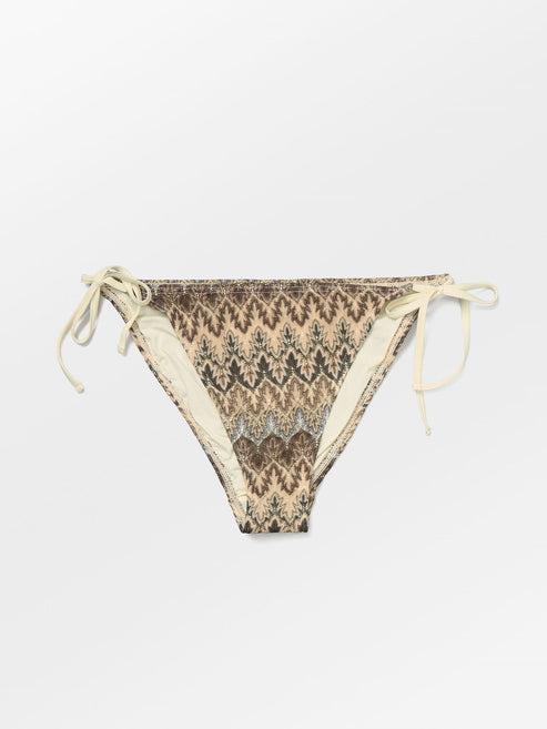 Amber Baila Bikini Tanga