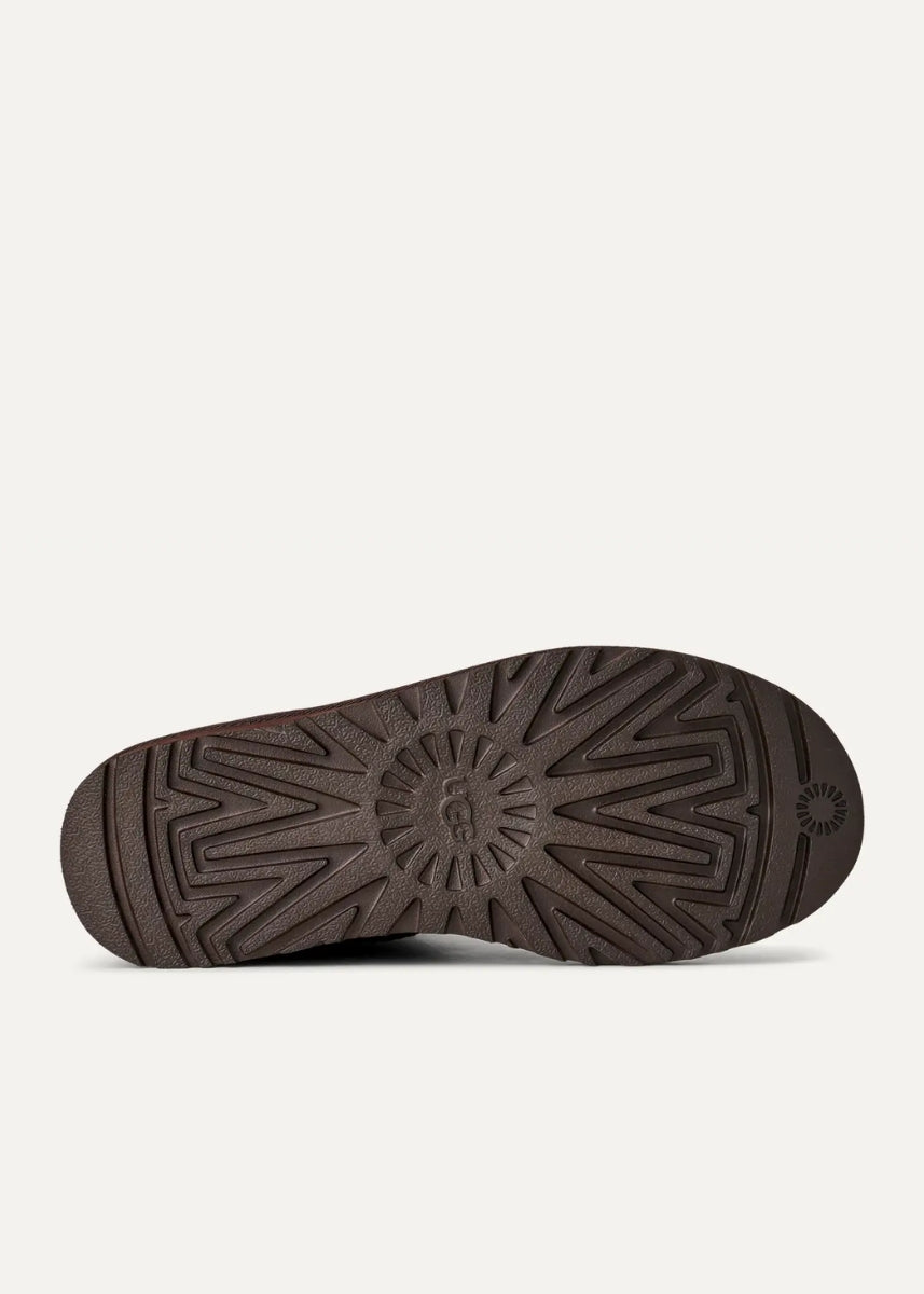 M Scuff