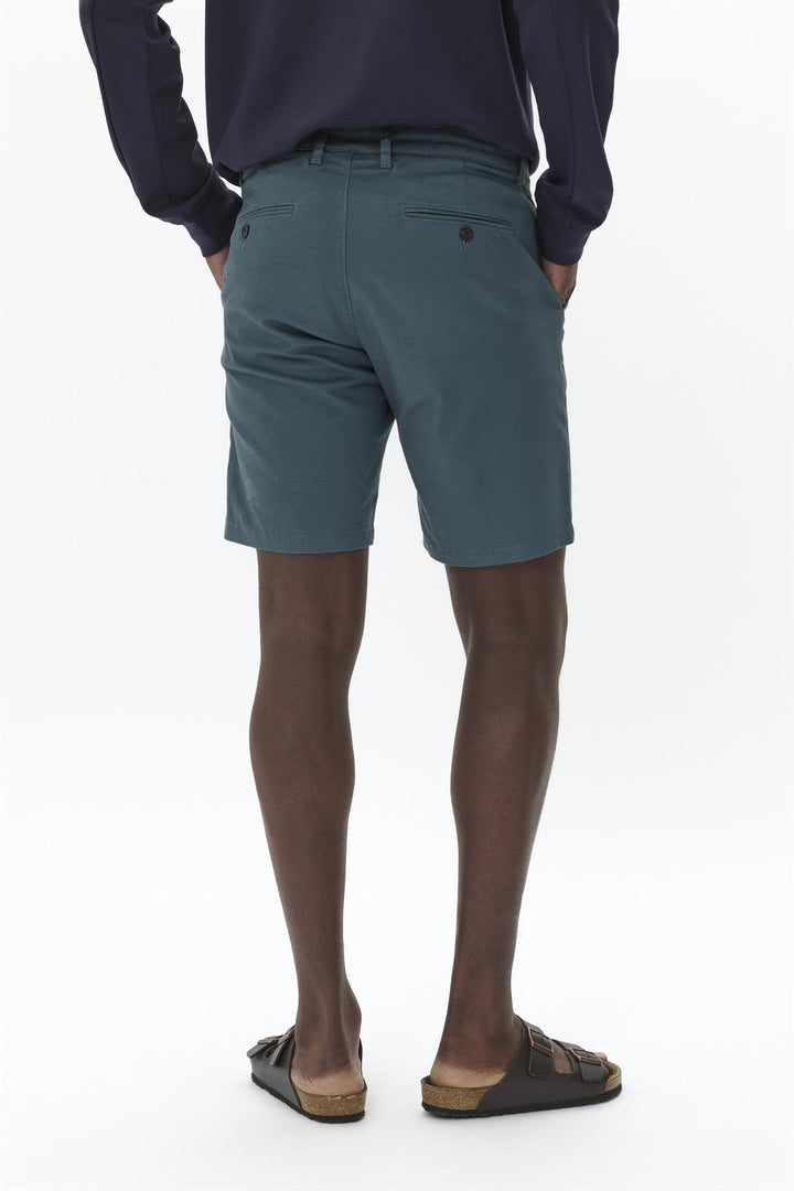 MAthomas Short