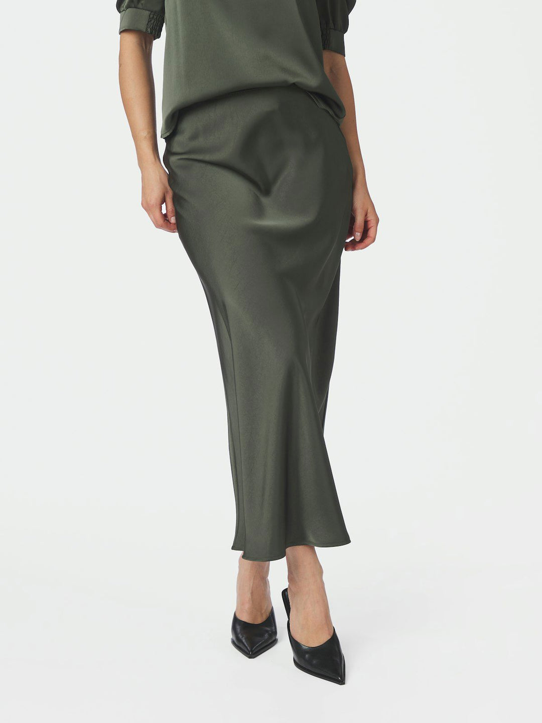 Vicky Heavy Sateen Skirt