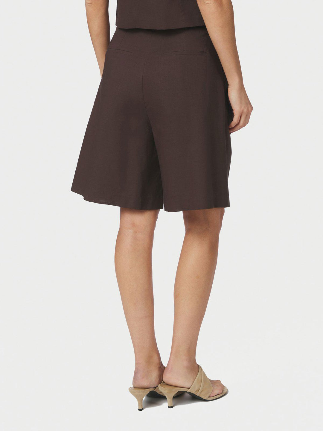 Nika Linen Shorts