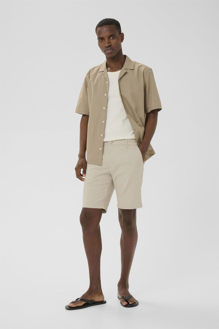 MAthomas Short
