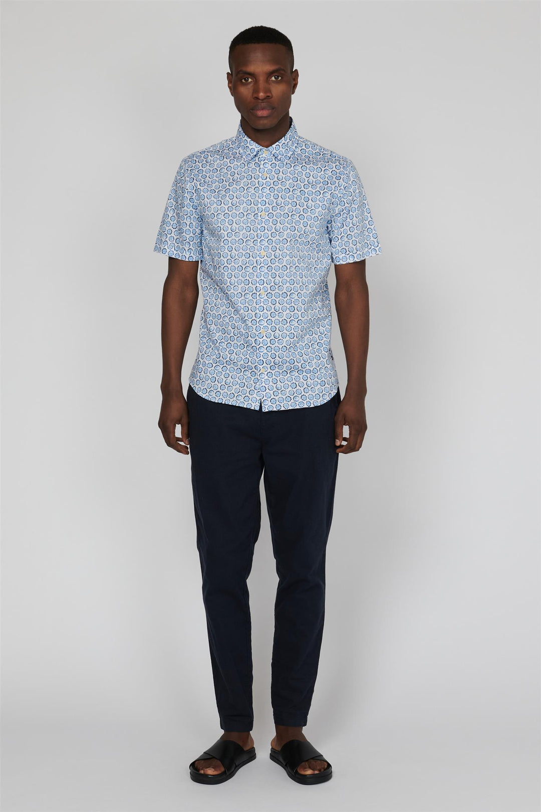 MAtrostol Shortsleeve Shirt