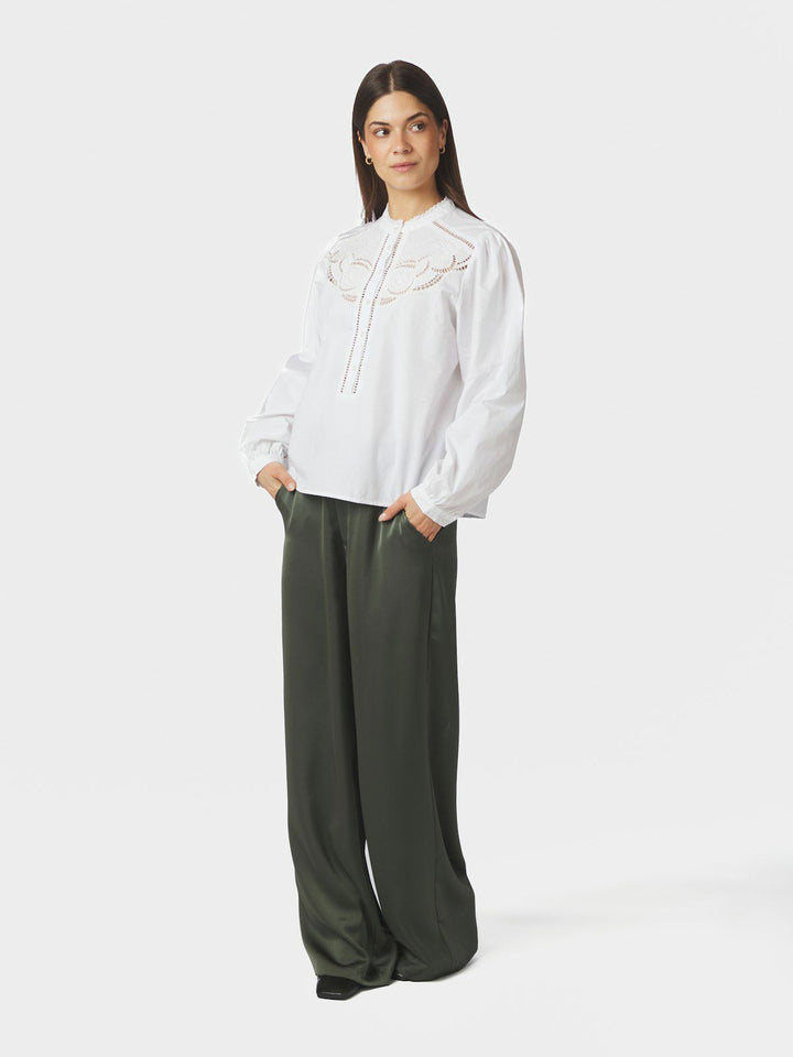 Aneliah C Poplin Emb Blouse