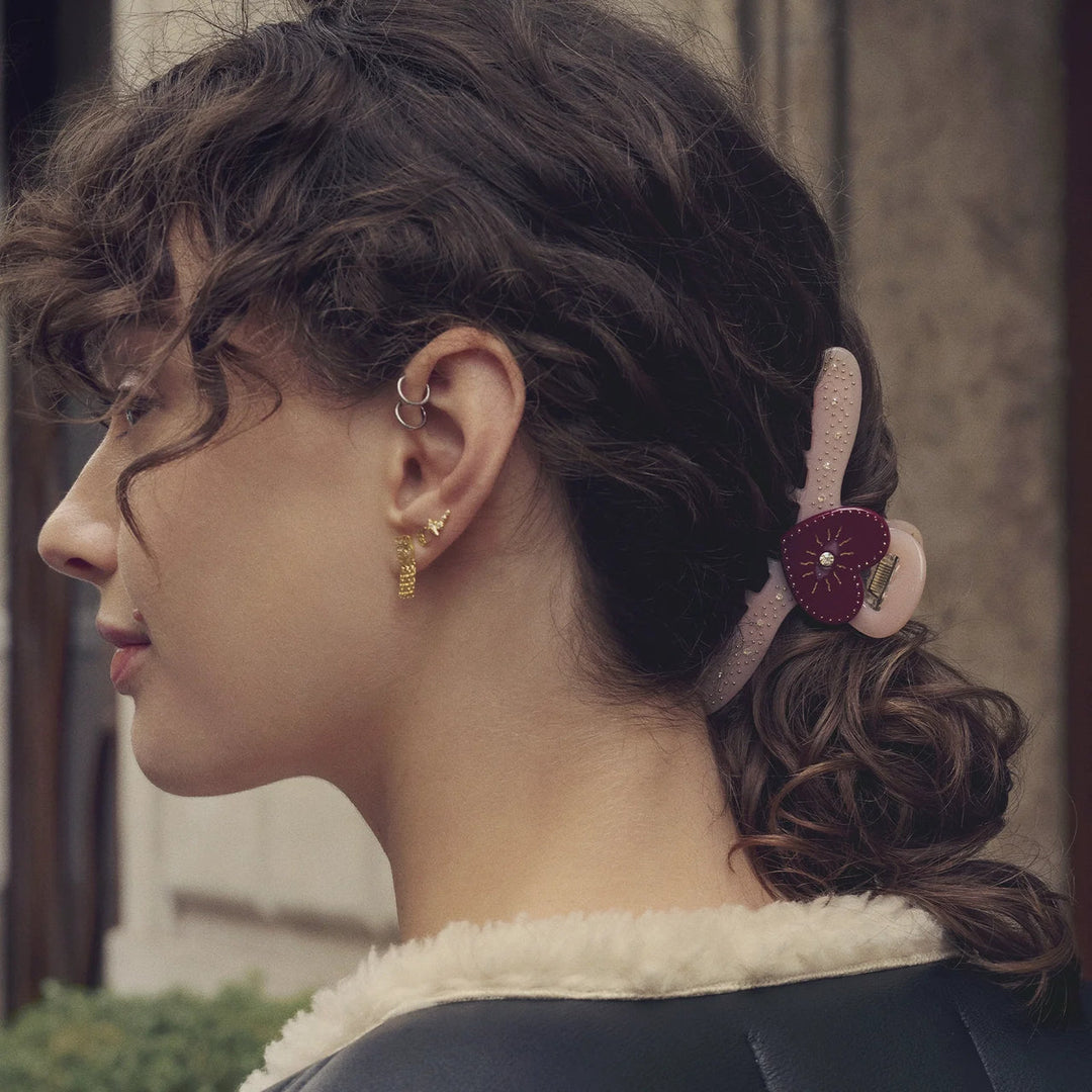 Dealla Hairclaw blush