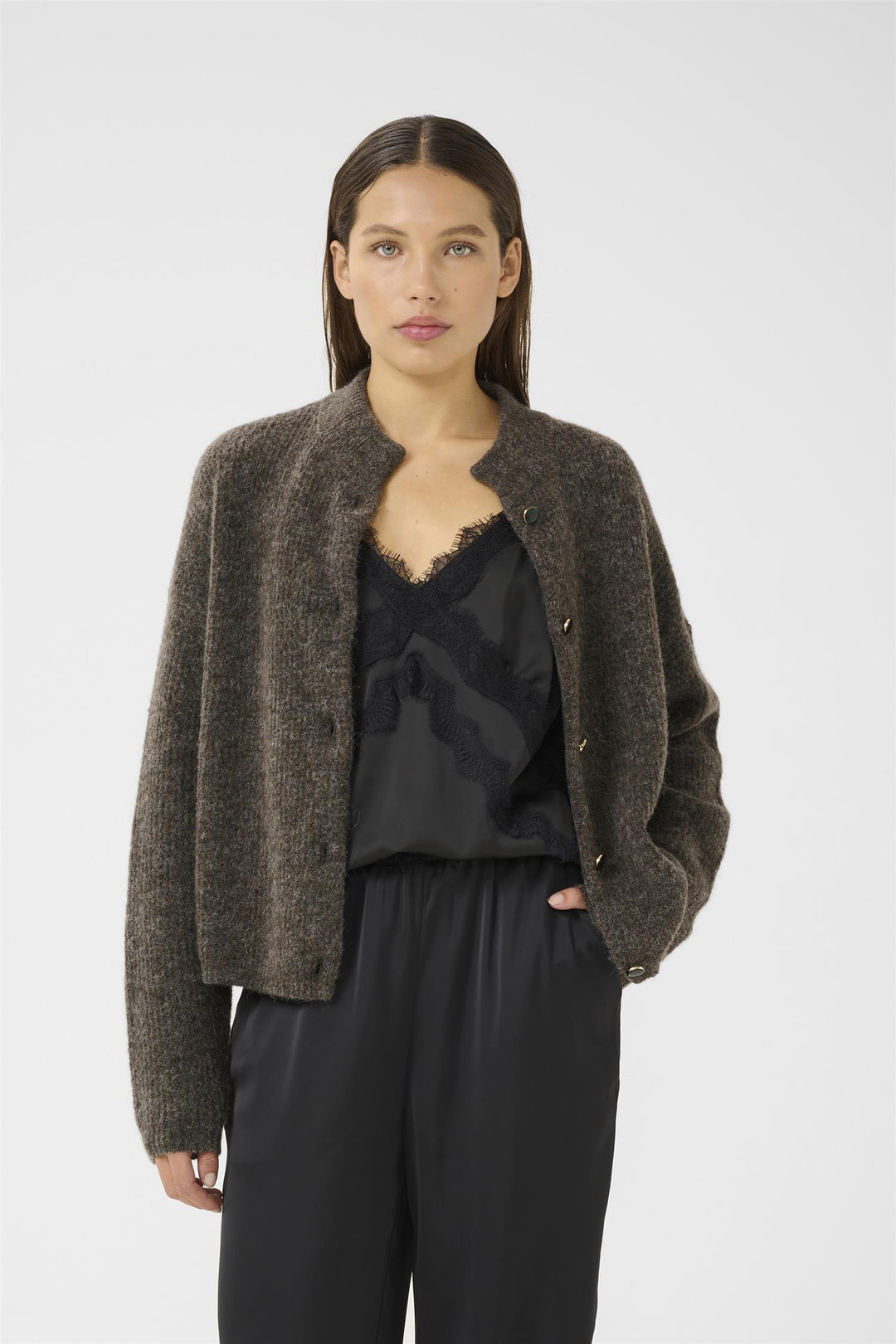 Alphagz Short Cardigan