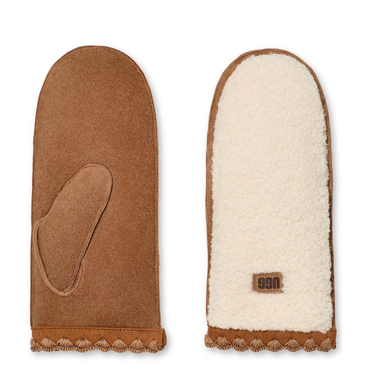 W Fluff Scalloped Mitten