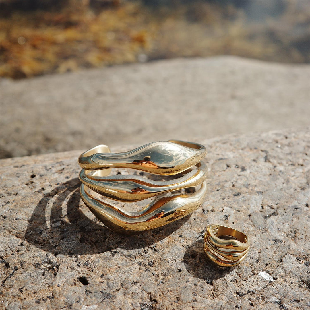 Ring big waves
