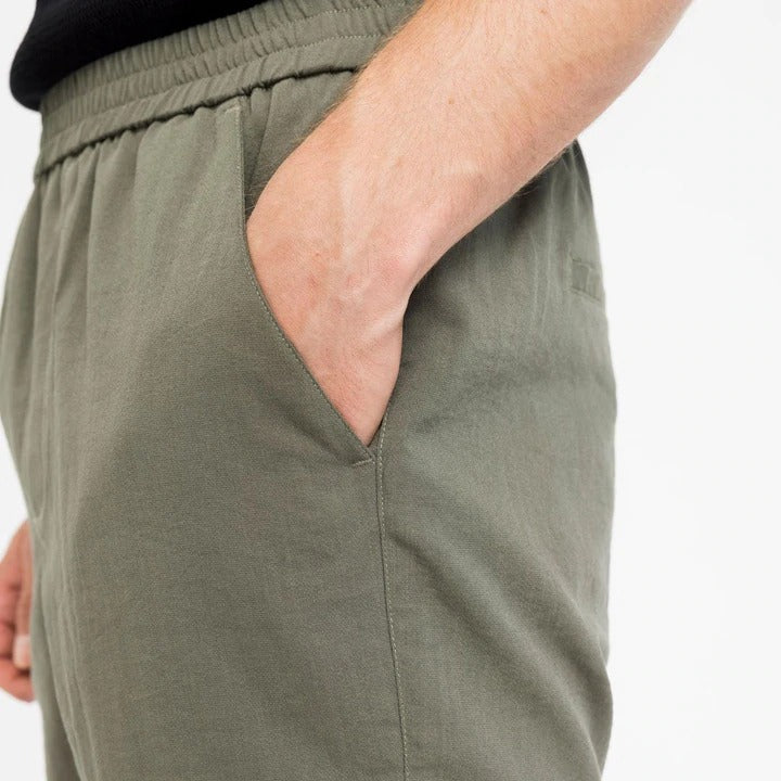 Plain Units Turi Shorts