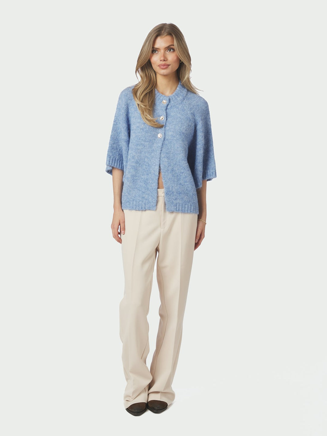 Benuta Fluffy Knit Cardigan