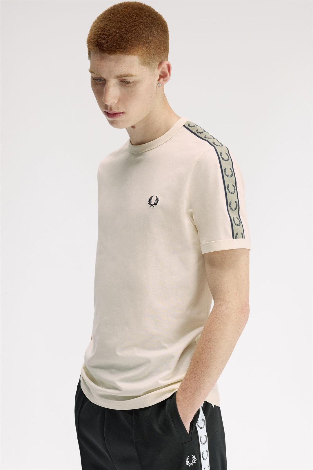 CONTRAST TAPE RINGER T-SHIRT