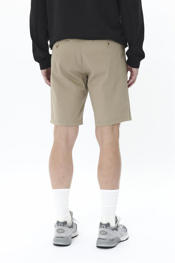 MAthomas Short