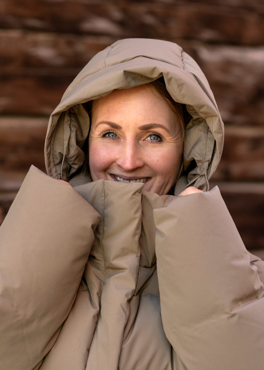 Besseggen Down Jacket