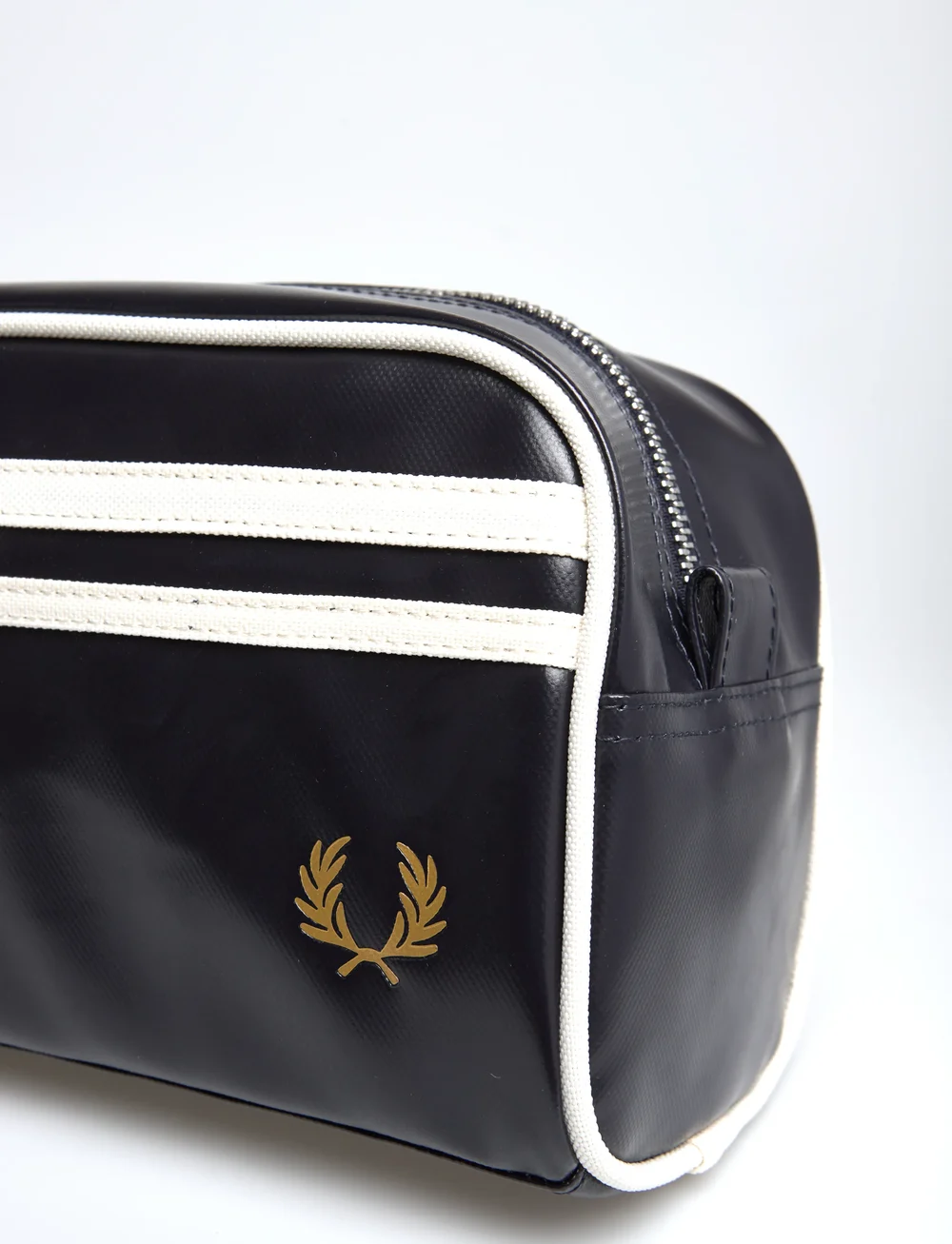 COATED POLYESTER WASH BAG