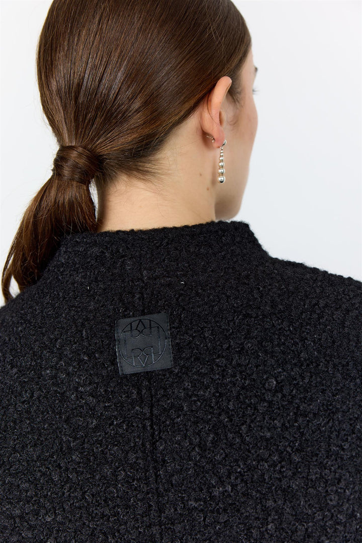 Lr-Nissa 2 Jacket