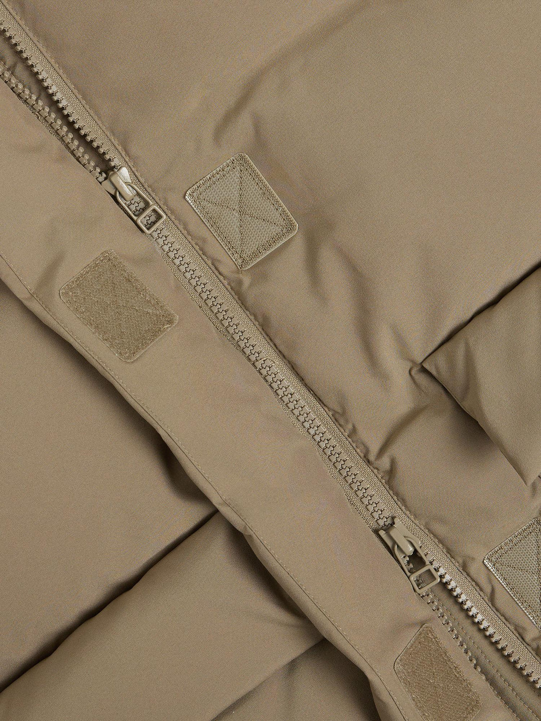 Besseggen Down Jacket