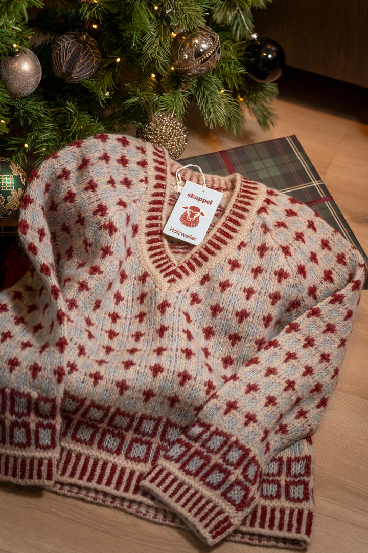 Norwegian Wool  V-Neck 26-01