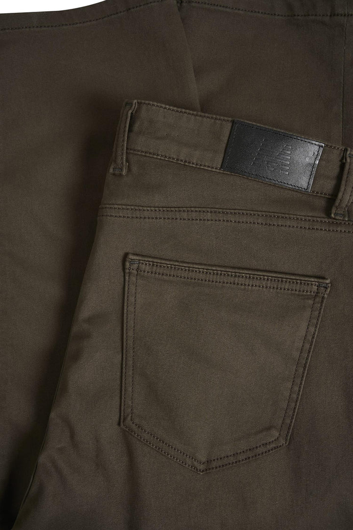 MApearce Regular Pants