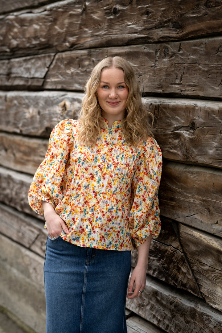 Striped Puffed Blouse