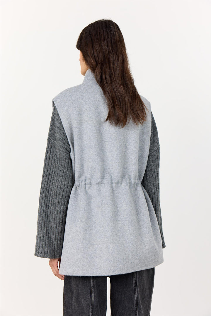 Lr-Owa 30 Vest