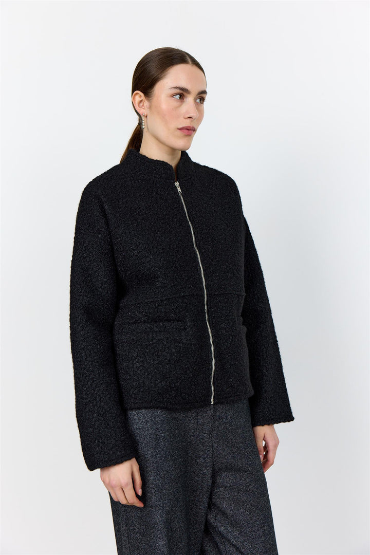Lr-Nissa 2 Jacket
