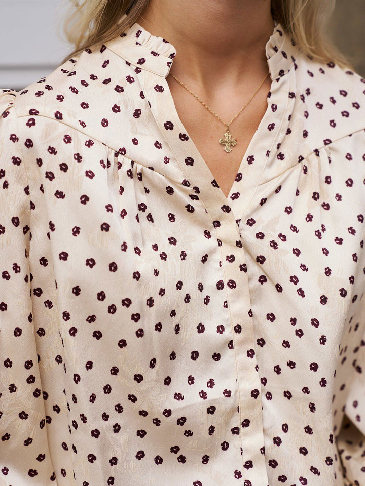 Astrida Flower Jacquard Blouse