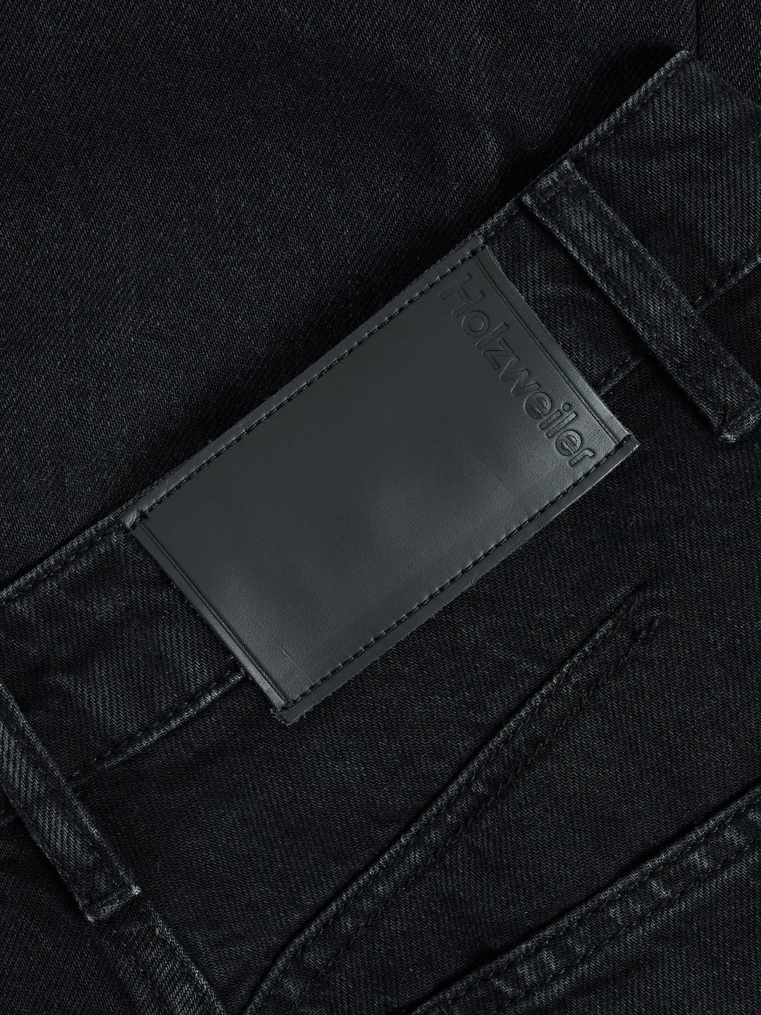 Elm Barrel Jeans