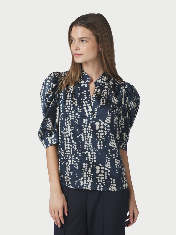 Roella Scatter Print Blouse