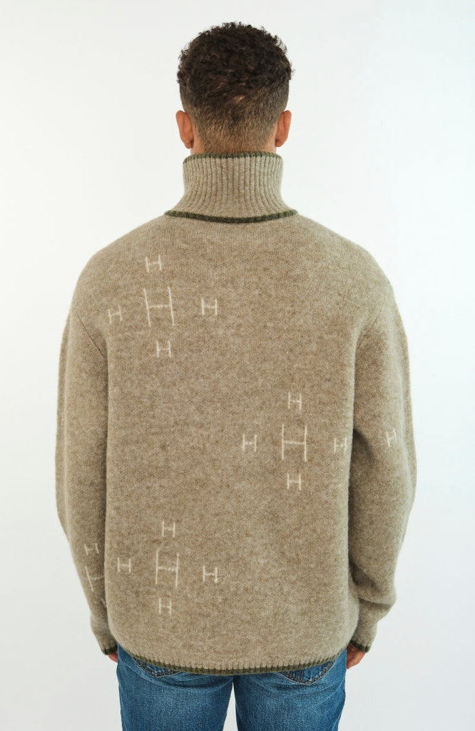 Iben half-zip