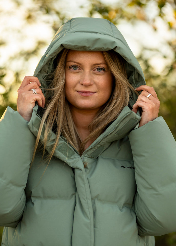 Besseggen Down Jacket